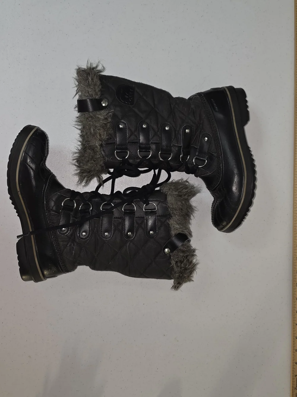 Sorel Tofina II Black Stone Waterproof Faux-Fur Trim Lace-Up Winter Boots Sz 7.5